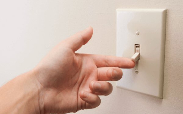 Plugs and Switches - Cambridge Electrical Company ON